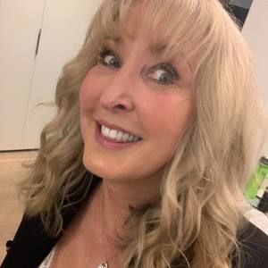 Meet your Posher, Lynnette